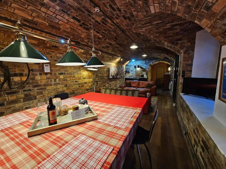 The Armoury: Stylish Ww1 Bunker Villa North Queensferry Bagian luar foto